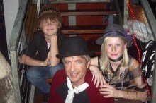 9MadHats0003