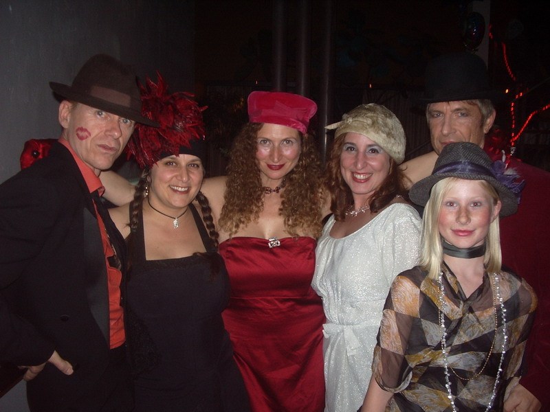 9MadHats0013